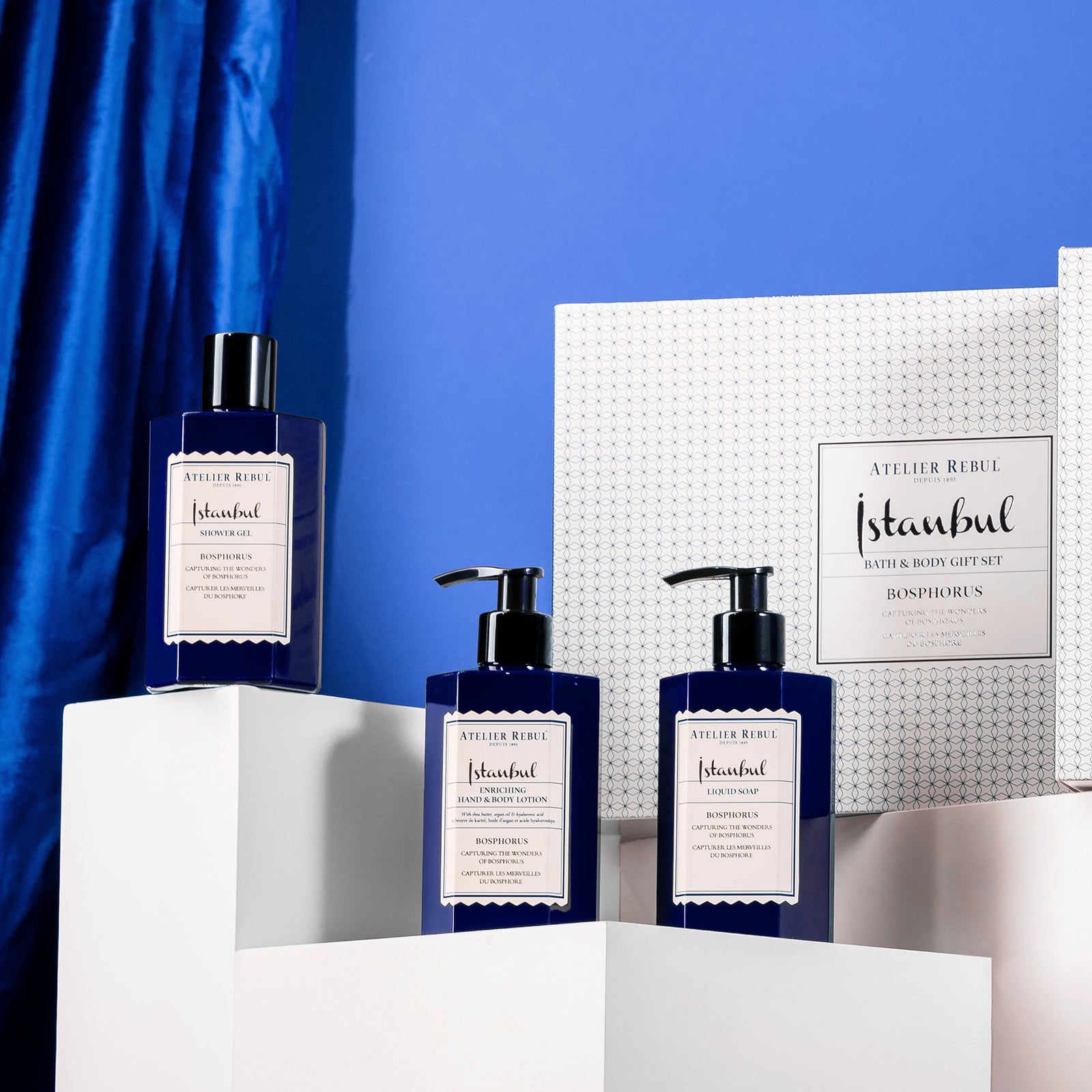 Bosphorus handzeep, douchegel en bodylotion voor de geschenkdoos op blauw